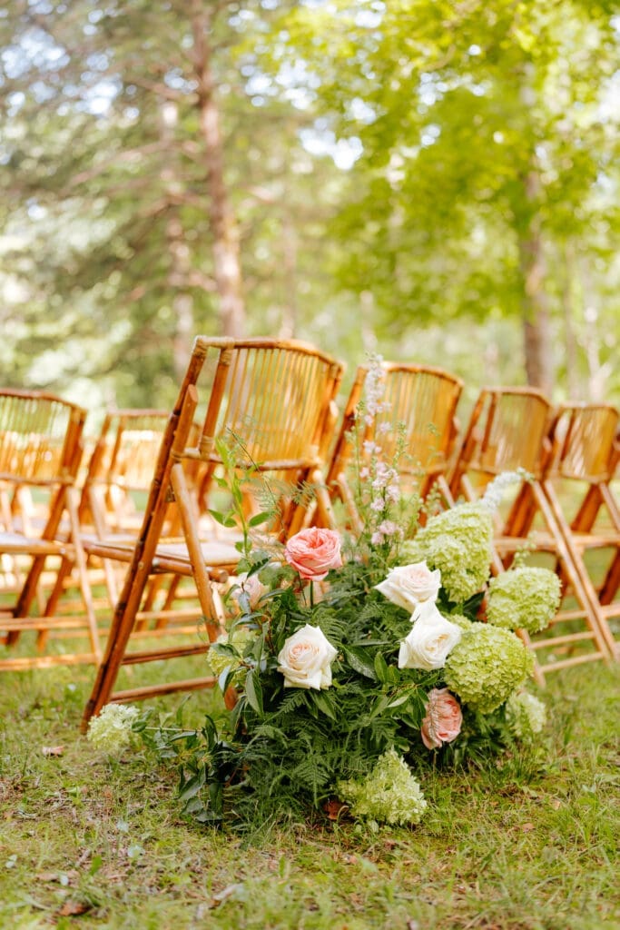 Dew Floristry summer wedding details